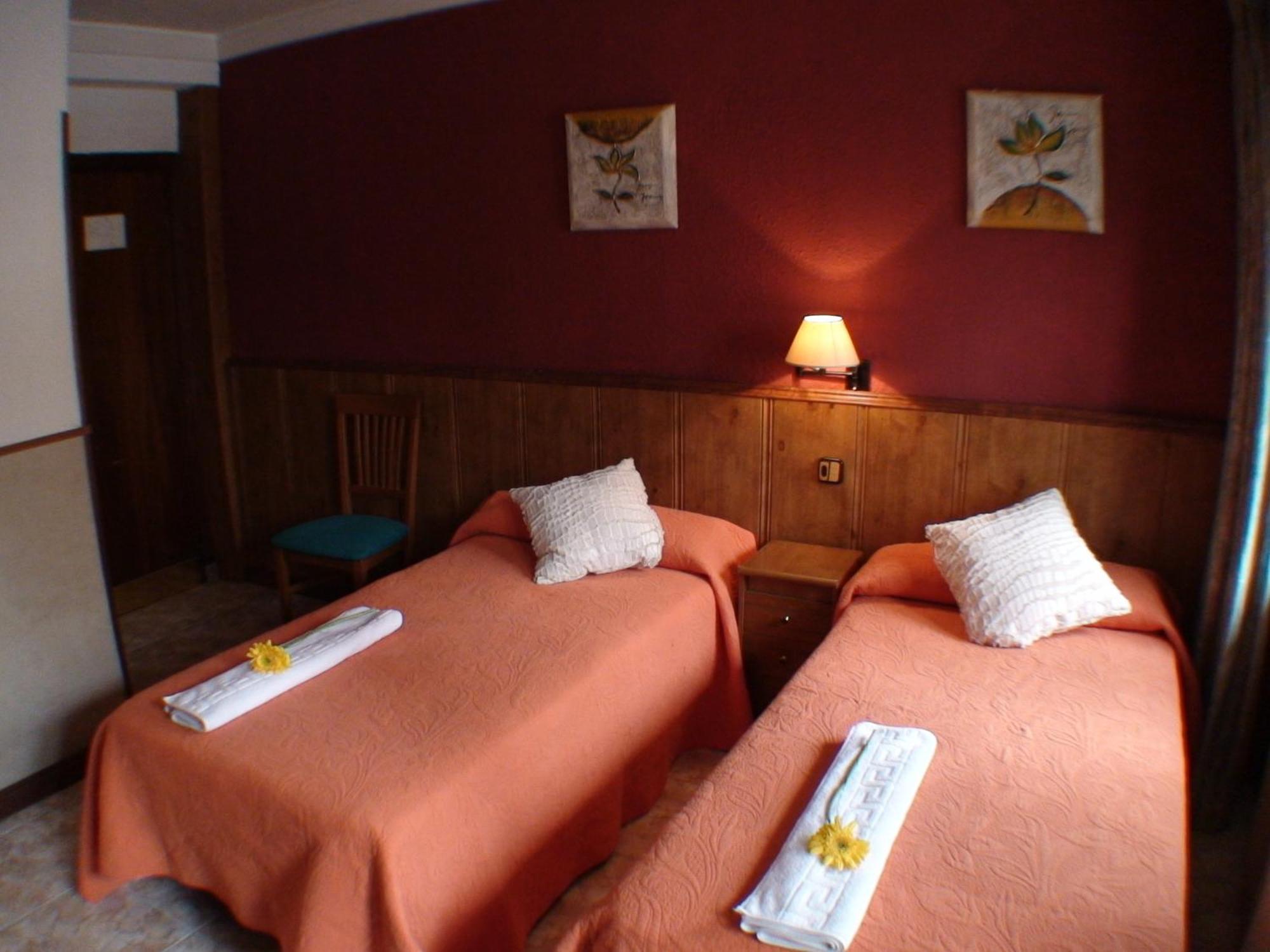 Hostal El Carmen سرقسطة المظهر الخارجي الصورة