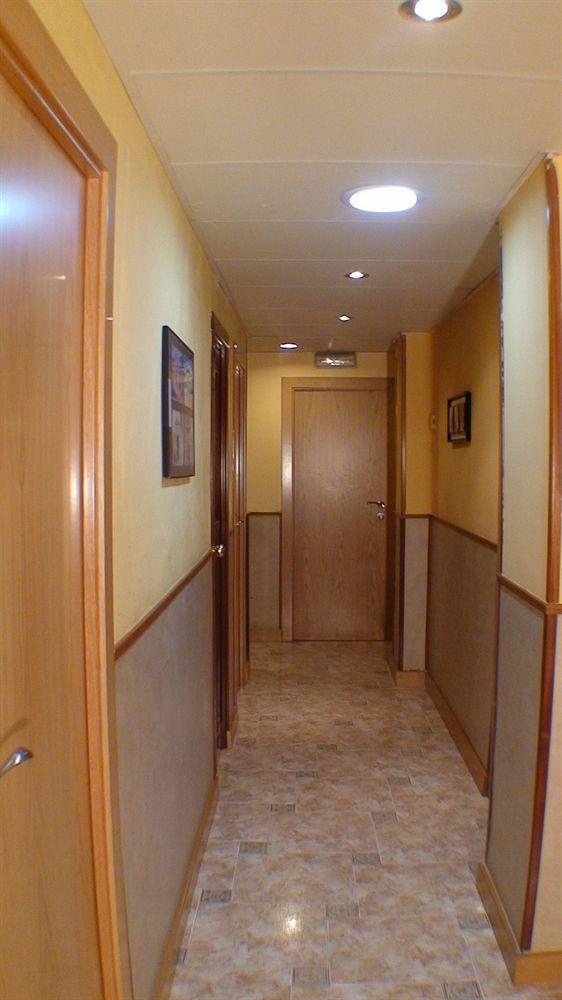 Hostal El Carmen سرقسطة المظهر الخارجي الصورة